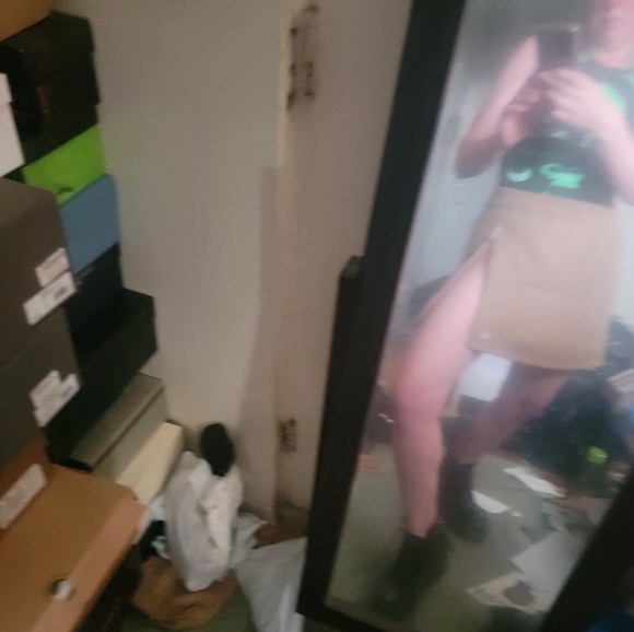 Alo Yoga Polaris Puffer Skirt - Picture 6 of 6